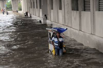 Индонезия - Из-за ливневых паводков в Индонезии погибли 15 человек - aif.ru - Indonesia
