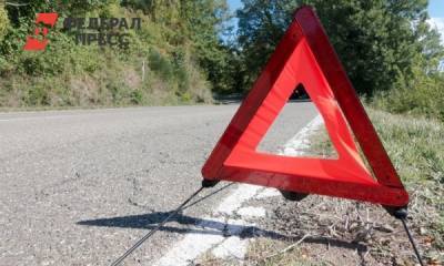 В Челябинске сгорел автомобиль такси - fedpress.ru - Челябинск