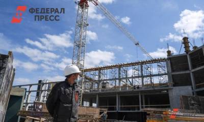 В Екатеринбурге строитель погиб при падении с третьего этажа - fedpress.ru - Россия - Екатеринбург