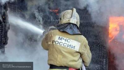 Пожар на складе с пластиком в Самаре потушили спустя два дня - newinform.com - Санкт-Петербург - Самара