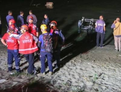 Сулейман Сойлу - 7 человек погибли при крушении турецкого военного самолета - vpk-news.ru - Украина - Турция