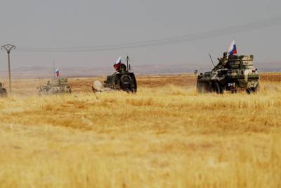 Военные США преследовали российские броневики в Сирии - lenta.ru - Россия - США - Сирия