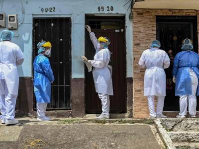 Иван Дук - Пандемия: Колумбия планирует начать снимать ограничения - на очереди внутренне перелеты - unn.com.ua - Киев - Колумбия - Богота