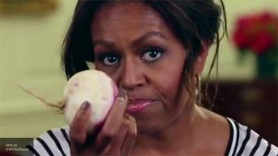 Мишель Обама - Мишель Обама анонсировала свой подкаст в музыкальном сервисе Spotify - politros.com - США