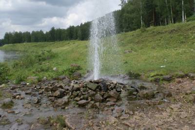 Предприятие в Тверской области добывало из скважин воду без лицензии - tver.mk.ru - Тверская обл.