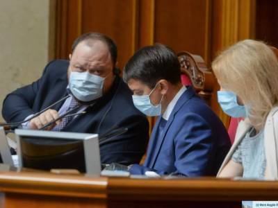 Рада в три раза сократила количество районов в Украине. Голосование проходило под крики "Ганьба!" - gordonua.com - Украина