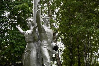 Илья Середюк - Мэр Кемерова рассказал, где установят демонтированный памятник «Молодые космонавты» - gazeta.a42.ru - Кемерова