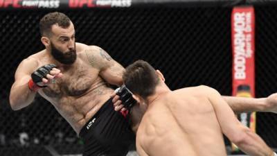Боец украинского промоушена нокаутировал россиянина в дебютном поединке UFC - ru.espreso.tv - Украина - Абу-Даби