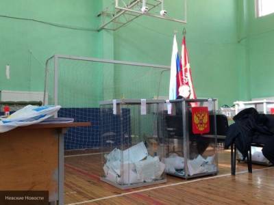 До 18 нельзя голосовать: малыш из Альметьевска расплакался на пороге УИКа - inforeactor.ru - Москва - Россия - Альметьевск