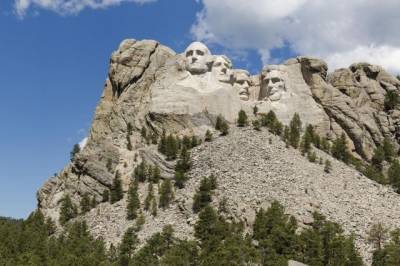 Джордж Вашингтон - Теодор Рузвельт - В США предлагают снести мемориал в честь президентов на горе Рашмор - aif.ru - США - Вашингтон - штат Южная Дакота