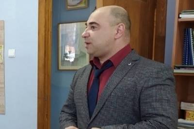«Люди голосовали за социальные гарантии»: директор костромской школы искусств прокомментировал итоги дня голосования - kostroma.mk.ru - Костромская обл. - Кострома