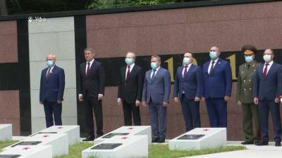 Александр Матросов - Акция «Лучи Победы» и открытие памятников: как в Башкирии прошел День памяти и скорби - bash.news - Башкирия - Уфа