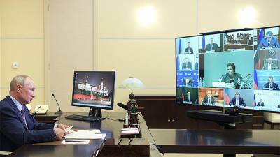 Владимир Путин - Путин назвал геноцид в отношении советского народа преступлением без срока давности - iz.ru - Россия
