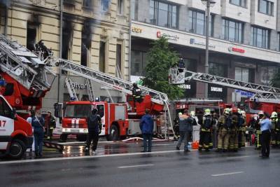 Маршруты автобусов № 101, 904 и м1 изменили из-за пожара - m24.ru - Москва