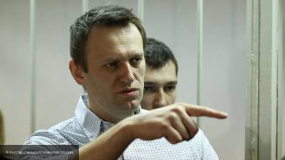 Алексей Навальный - Рустем Адагамов - Либералы обвинили Навального в срыве оппозиционной стратегии на голосовании по поправкам - newinform.com - Россия
