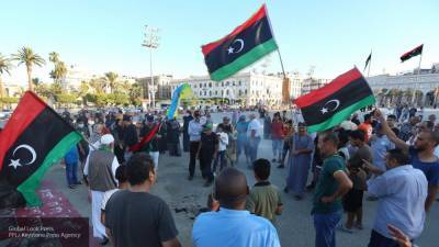 Банды ПНС убивают мирных ливийцев для подавления протестов против режима Сарраджа - polit.info - Сирия - Турция - Ливия - Триполи