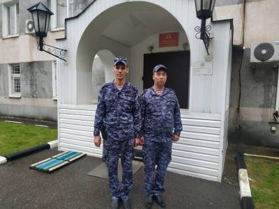 Росгвардейцы обнаружили потерявшуюся девочку на Волгоградском проспекте - vm.ru - Москва