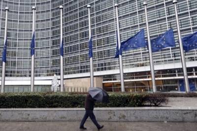 Украине из-за отставки Смолия могут заблокировать кредиты ЕС и МВФ - real-vin.com - Украина