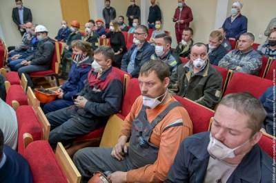 Рабочие НТЗМК с 1 октября могут снова перейти на "трехдневку" - nakanune.ru