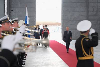 Владимир Путин - Украина запротестовала из-за визита Путина в Крым - lenta.ru - Россия - Украина - Киев - Крым - Севастополь