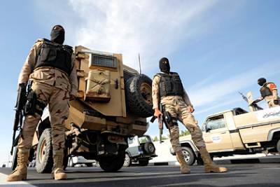 Абдель Фаттаха - Египту разрешили вводить войска на территорию Ливии - lenta.ru - Египет - Ливия