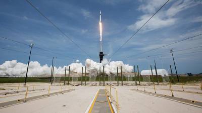 SpaceX запустила ракету-носитель с военным спутником Южной Кореи - iz.ru - Россия - Южная Корея - США - Израиль - шт.Флорида