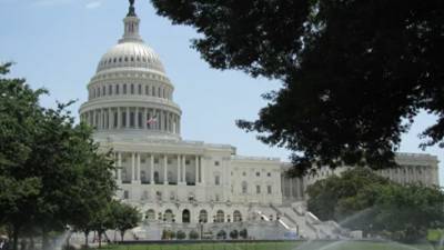 Дональд Трамп - Барак Обама - Майк Помпео - Демократы внесли в сенат США резолюцию против участия России в G7 - russian.rt.com - Россия - США - Украина - Вашингтон
