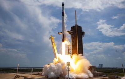 Илон Маск - Илон Маск - Роберт Бенкен - Херли Даг - SpaceX запустила Falcon 9 со спутником связи для Южной Кореи - rbc.ua - Южная Корея - США - шт.Флорида