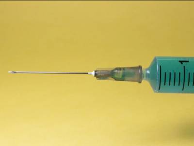 Сильный иммунный ответ показала оксфордская вакцина от коронавируса - live24.ru - США
