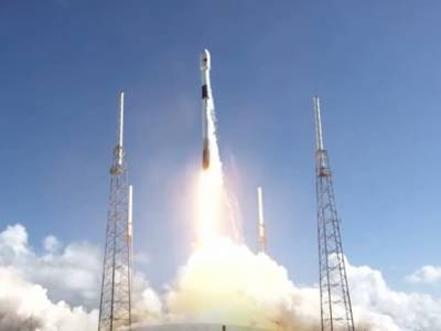Илон Маск - Роберт Бенкен - Херли Даг - SpaceX вывела на орбиты военный спутник для Южной Кореи - golos.ua - Южная Корея - США - Украина - Киев - шт.Флорида