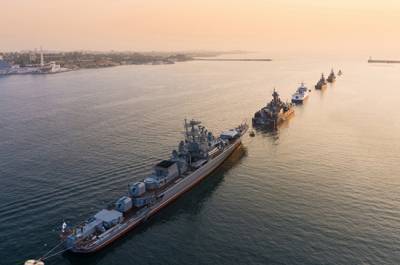 Корабли Черноморского флота «строятся» для парада в День ВМФ - pnp.ru - Россия