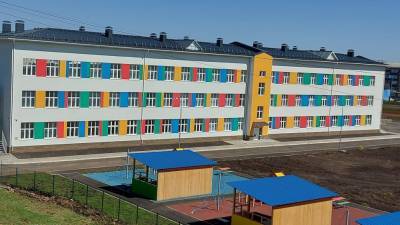 Радий Хабиров - В Башкирии сдана школа-интернат с огородом и тренажерным залом для особенных детей - bash.news - Башкирия
