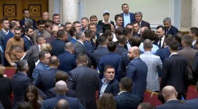 Александр Дубинский - Дубинский рассказал о последствиях внеочередных выборов в Раду: "Приведет к хаосу" - politeka.net - Украина