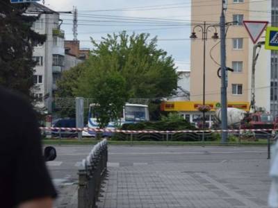 Эксперт о захвате заложников в Луцке: ограничения во время карантина будут стимулировать у людей проявления насилия - golos.ua - Украина - Луцк