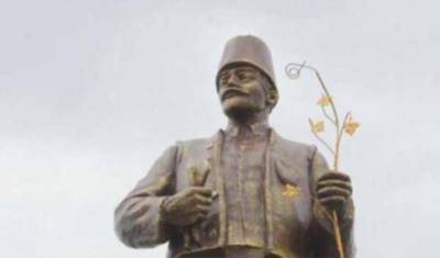Владимир Ленин - Памятник Ленину под Одессой переделали в монумент болгарскому крестьянину - newizv.ru - Украина - Молдавия - Болгария - Одесса - Одесская обл. - Российская Империя