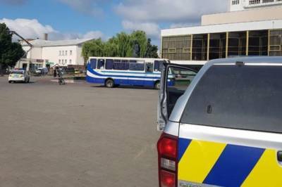 Появилась запись разговора с луцким террористом: Он поговорил с сыном одной из заложниц - vkcyprus.com - Луцк