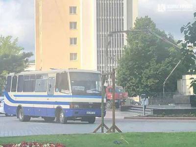 Захват заложников в Луцке: «Все украинские олигархи и чиновники – террористы в законе» - free-news.su - Луцк