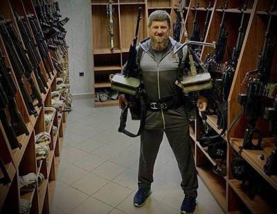 Дмитрий Песков - Рамзан Кадыров - В Кремле прокомментировали снимок Кадырова в оружейном арсенале - m24.ru - Россия - США - Вашингтон - респ. Чечня