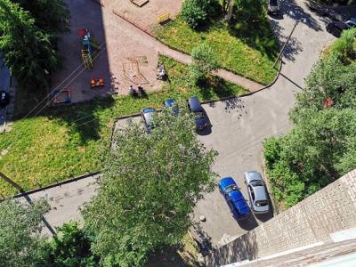 В Подмосковье мигранты спасли выпавшего из окна ребенка - rosbalt.ru - Россия - Узбекистан - Московская обл. - Подольск