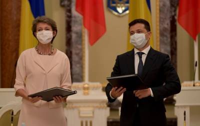 Владимир Зеленский - Симонетта Соммаруга - Пятая международная конференция по реформам в Украине пройдет в Швейцарии - korrespondent.net - Украина - Киев - Швейцария
