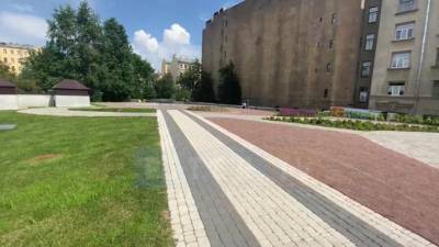 Виктор Цой - Арт-объект в сквере Цоя появится не раньше сентября - piter.tv - Благоустройство
