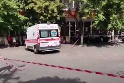 Антон Геращенко - Проживающих рядом с местом захвата заложников жителей эвакуировали в Луцке - vm.ru - Украина - Луцк