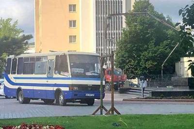 Антон Геращенко - Максим Кривош - В МВД Украины рассказали о взрывах в Луцке - pnp.ru - Украина - Луцк