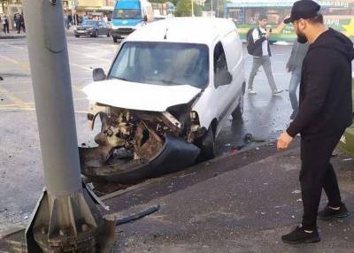 Движение по улице Совхозной затруднено из-за ДТП - m24.ru - Россия