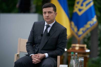 Владимир Зеленский - Антон Геращенко - МВД Украины подтвердило телефонный разговор Зеленского с захватчиком автобуса в Луцке - vm.ru - Украина - Луцк