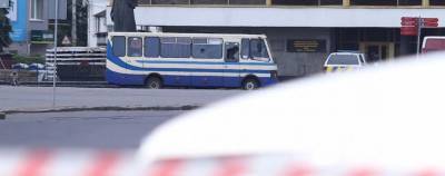 Владимир Зеленский - Все заложники покинули захваченный в Луцке автобус. Террориста задержали - theins.ru - Украина - Луцк