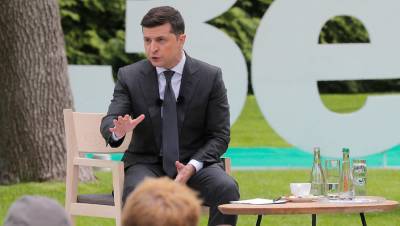 Владимир Зеленский - Зеленский поздравил всех с освобождением заложников - gazeta.ru - Украина - Луцк