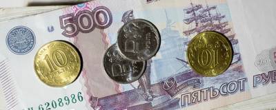 В Новосибирске управляющий магазином похитил 800 тысяч рублей и исчез - runews24.ru - Россия - Новосибирск