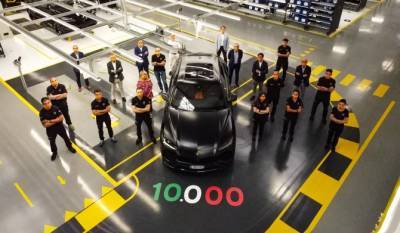 10-тысячный кроссовер Lamborghini Urus отправится в Россию - autostat.ru - Россия