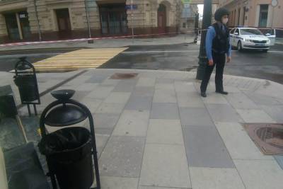 Появилось видео с места перекрытия движения в центре Москвы - vm.ru - Москва